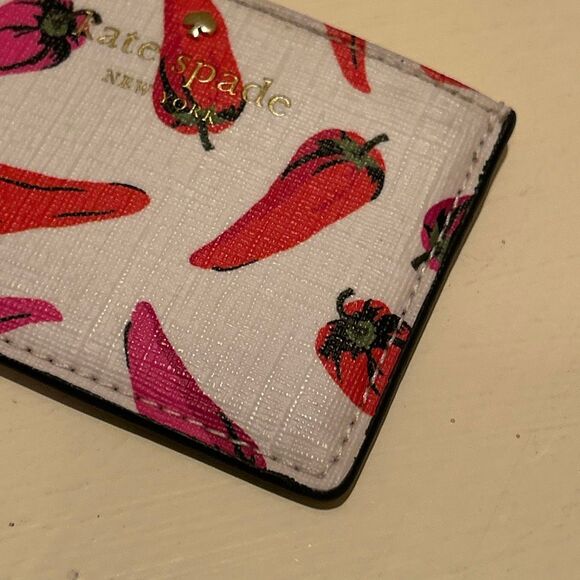 Kate Spade Red Pink Hot Chili Peppers Card Holder Wallet Garden Vegetable - Picture 6 of 7